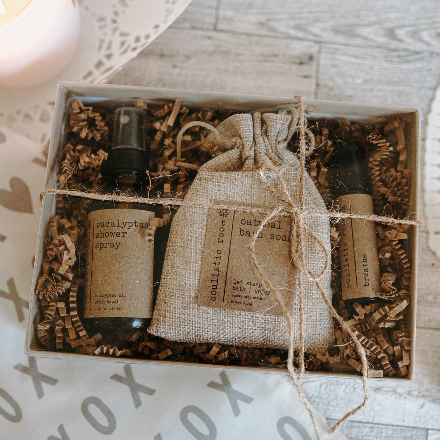 Gift Set | Eucalyptus + Oatmeal Bath + Breathe Roller | TRIO